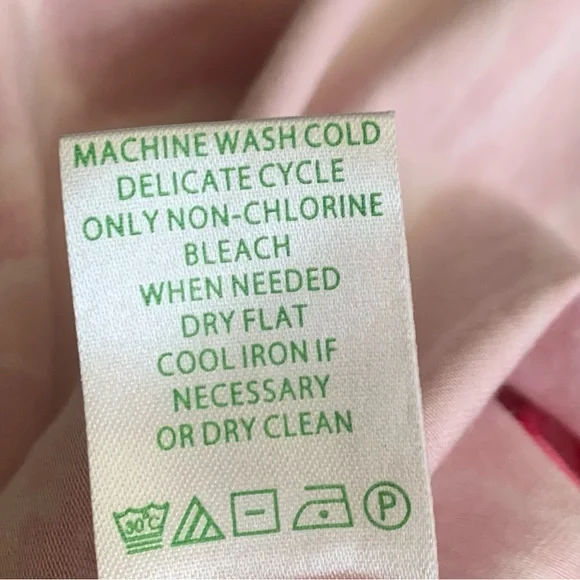 Lilly Pulitzer Faux Wrap Fit & Flare Pink Tiger Dress Size Medium - Picture 7 of 7